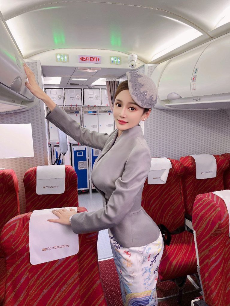 杭州外围 完美身材空姐 腿玩年相关配图