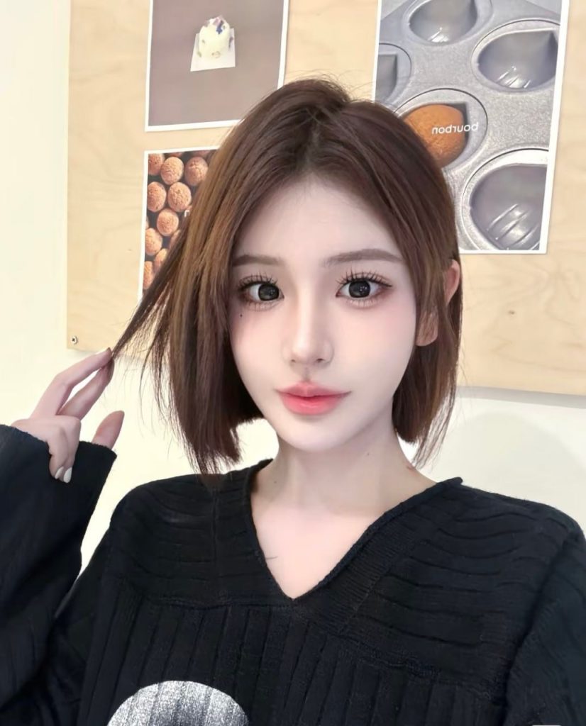 0南京外围 艺术学院留学生/声音甜美/健身达人相关配图