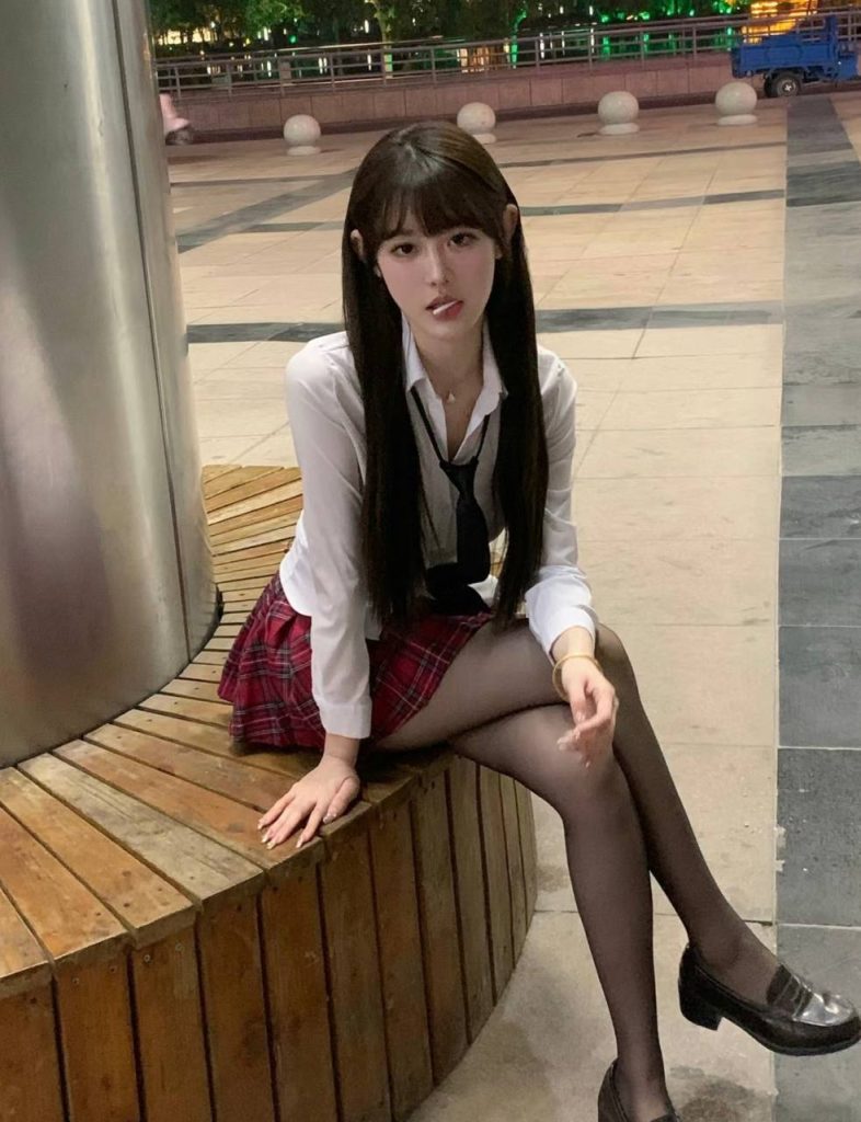 苏州外围 173/D 05年纯情女高 温柔可爱夹子音相关配图