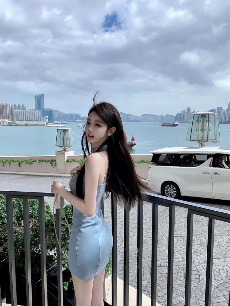 北京外围 04学妹  小刘亦菲神仙颜值 宝藏女孩相关配图