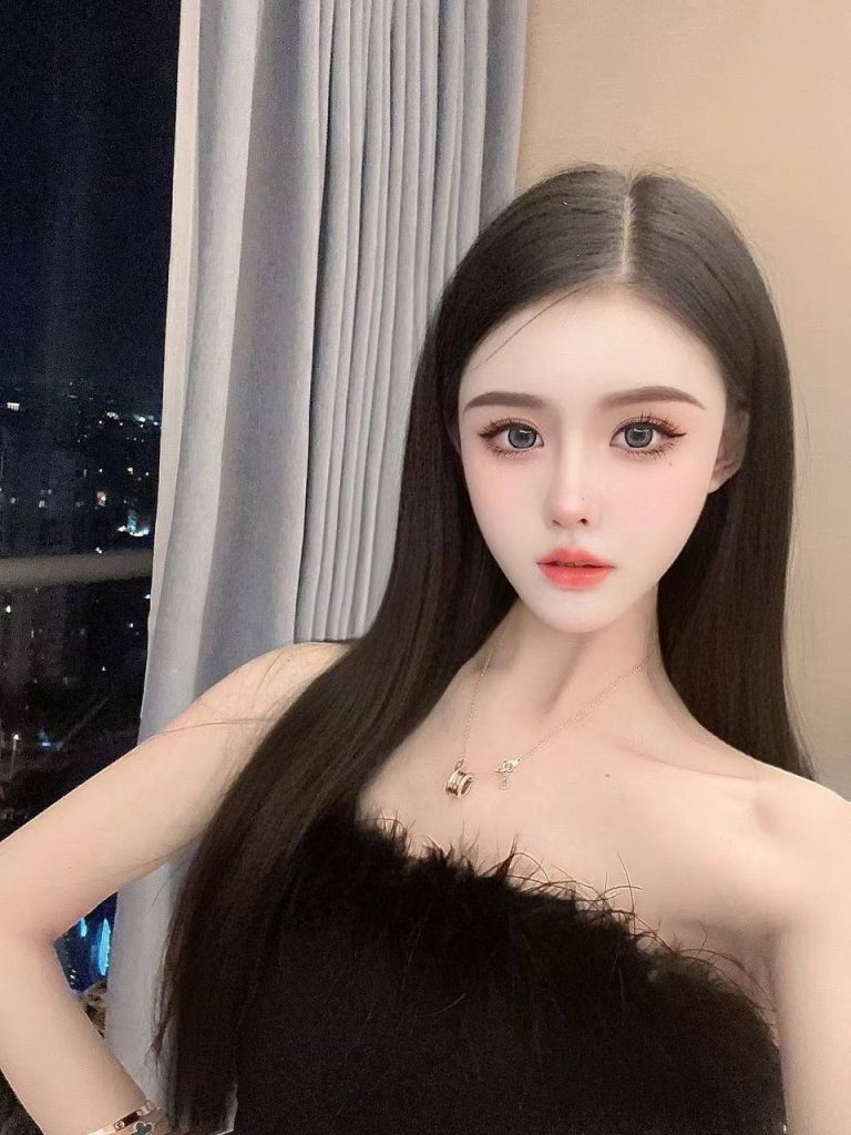 苏州外围170E 气质女神童颜巨乳相关配图