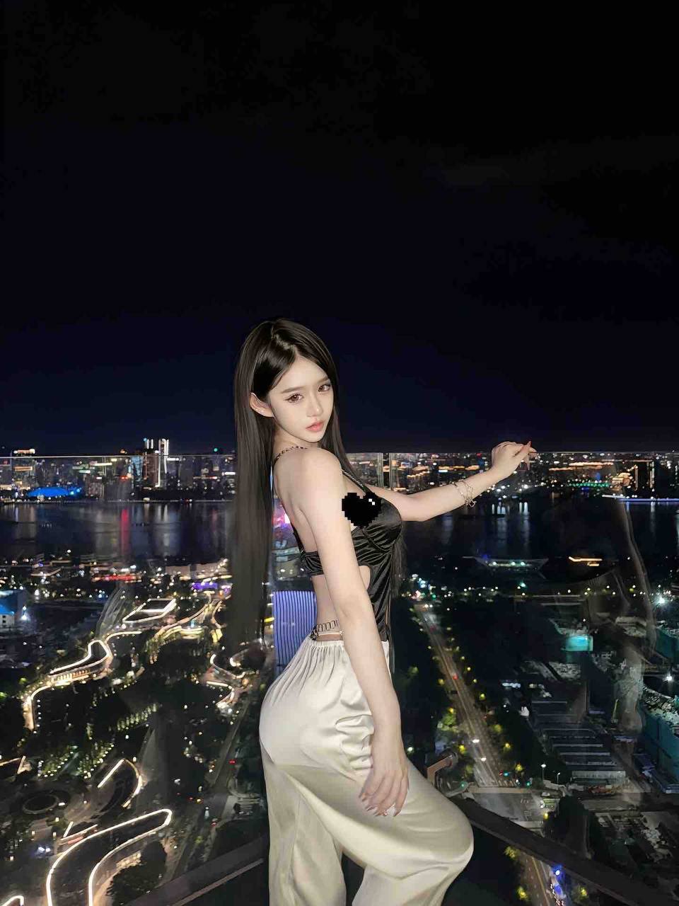 西安外围 171网红款 火辣身材凹凸有致