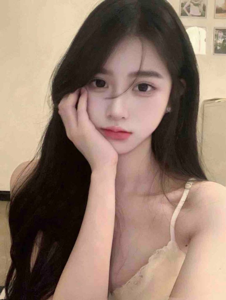 深圳外围 05年洋气少女 纯情女高相关配图