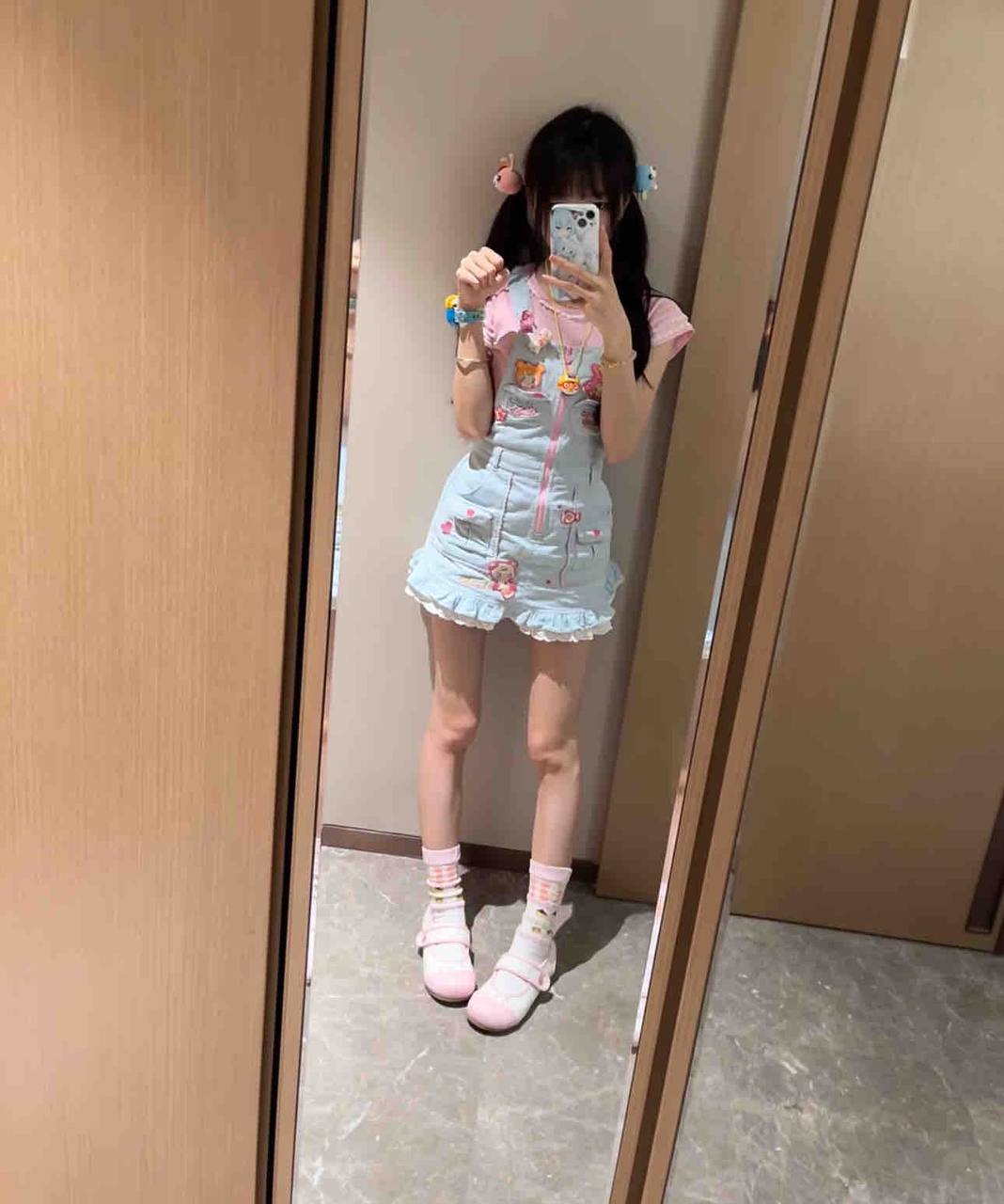 郑州外围 05新人小纯 白幼瘦小萝莉 声嗲身柔 天然白虎