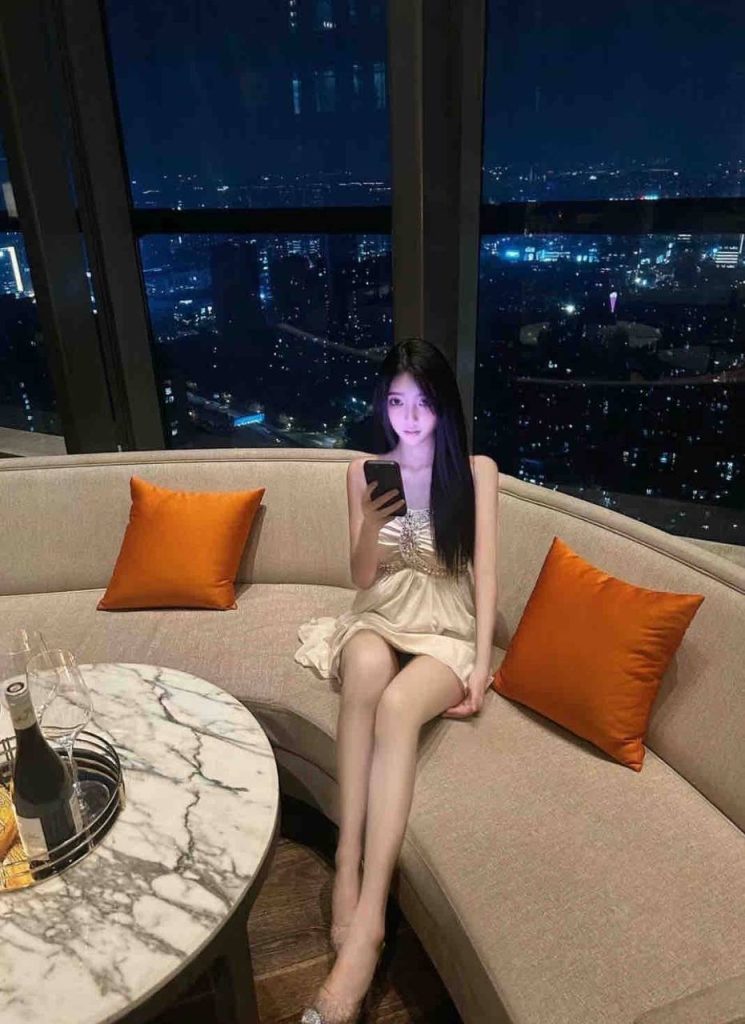 郑州外围 177/C 清纯洋气UP小网红相关配图