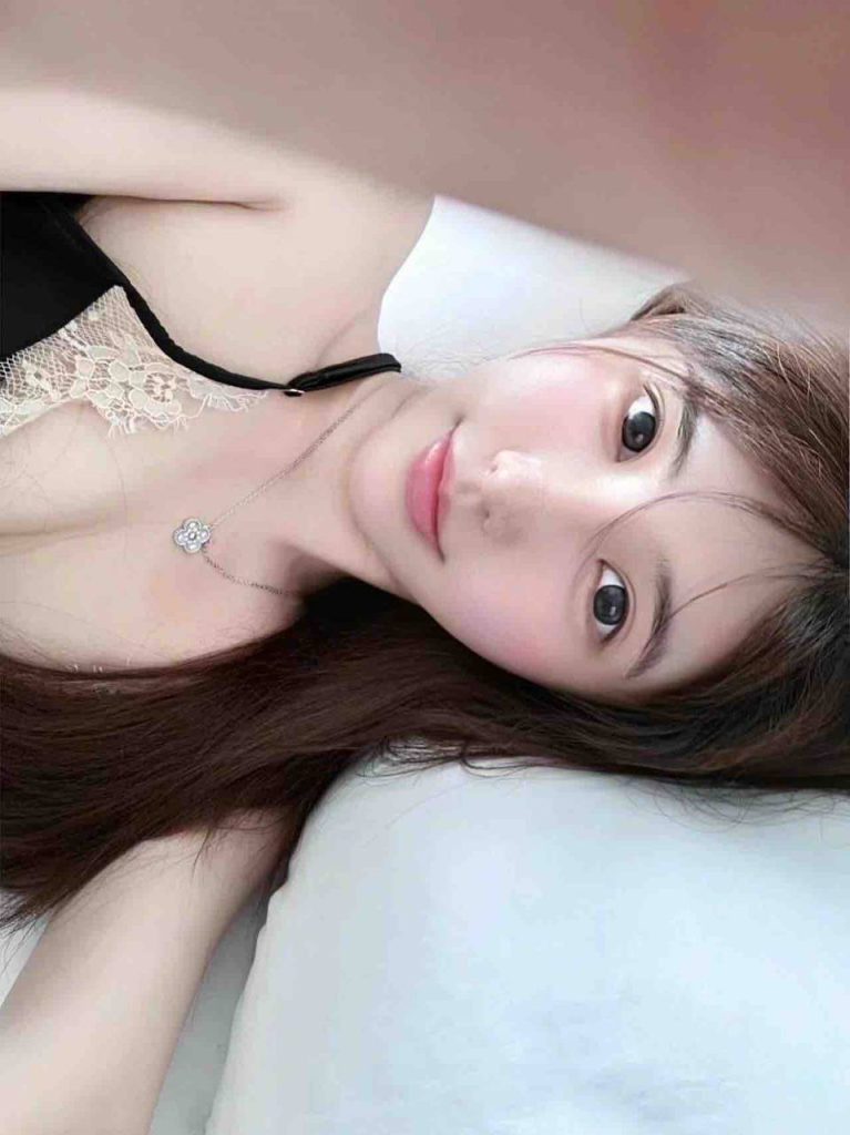 三亚外围 174黑长直初恋女友感相关配图