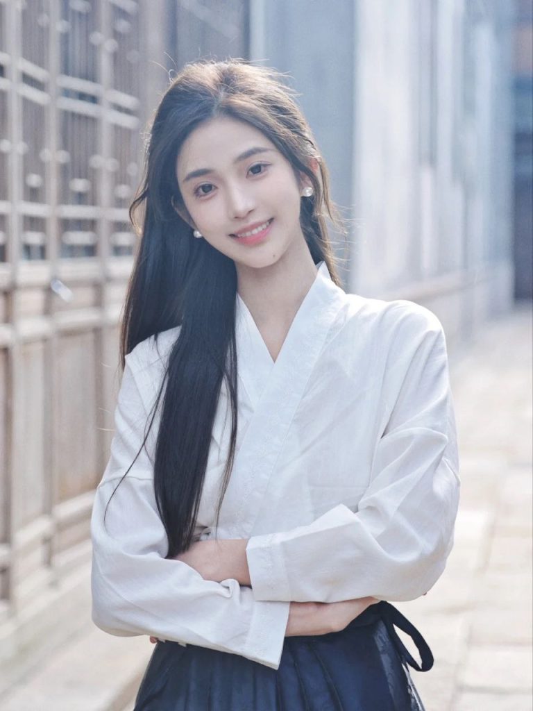北京外围 极品美少女 电影学院在读学妹相关配图