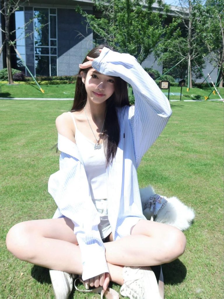 北京外围 极品美少女 电影学院在读学妹相关配图