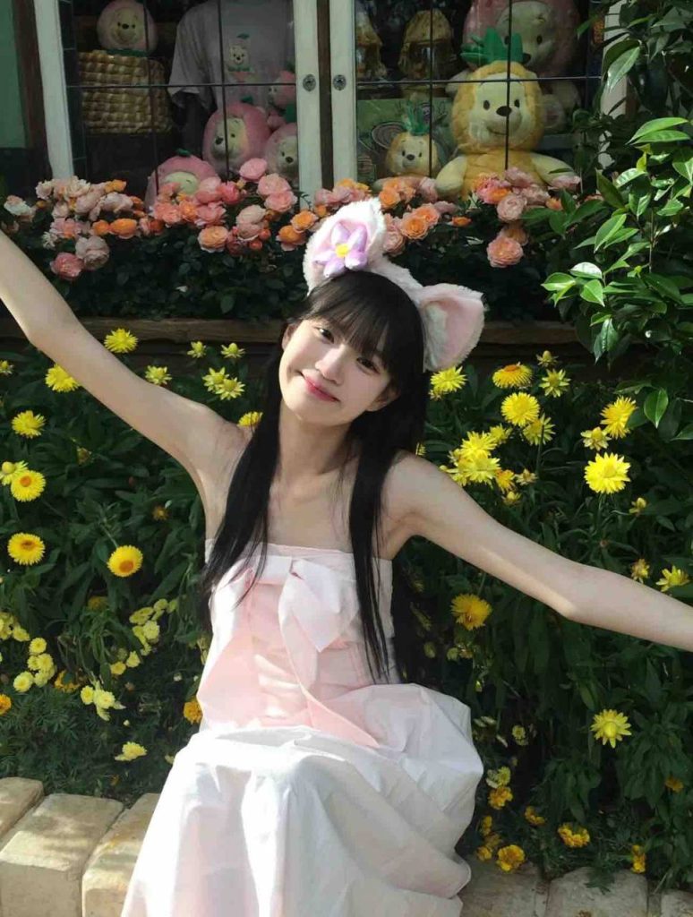 杭州外围 05年日系二次元美少女 幼齿童颜相关配图