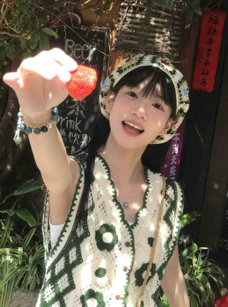杭州外围 05年日系二次元美少女 幼齿童颜相关配图