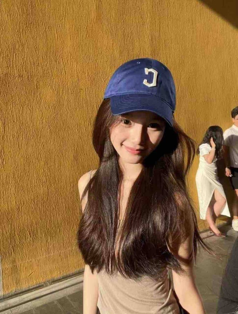 深圳外围 清纯大一学生 白幼瘦女友系相关配图