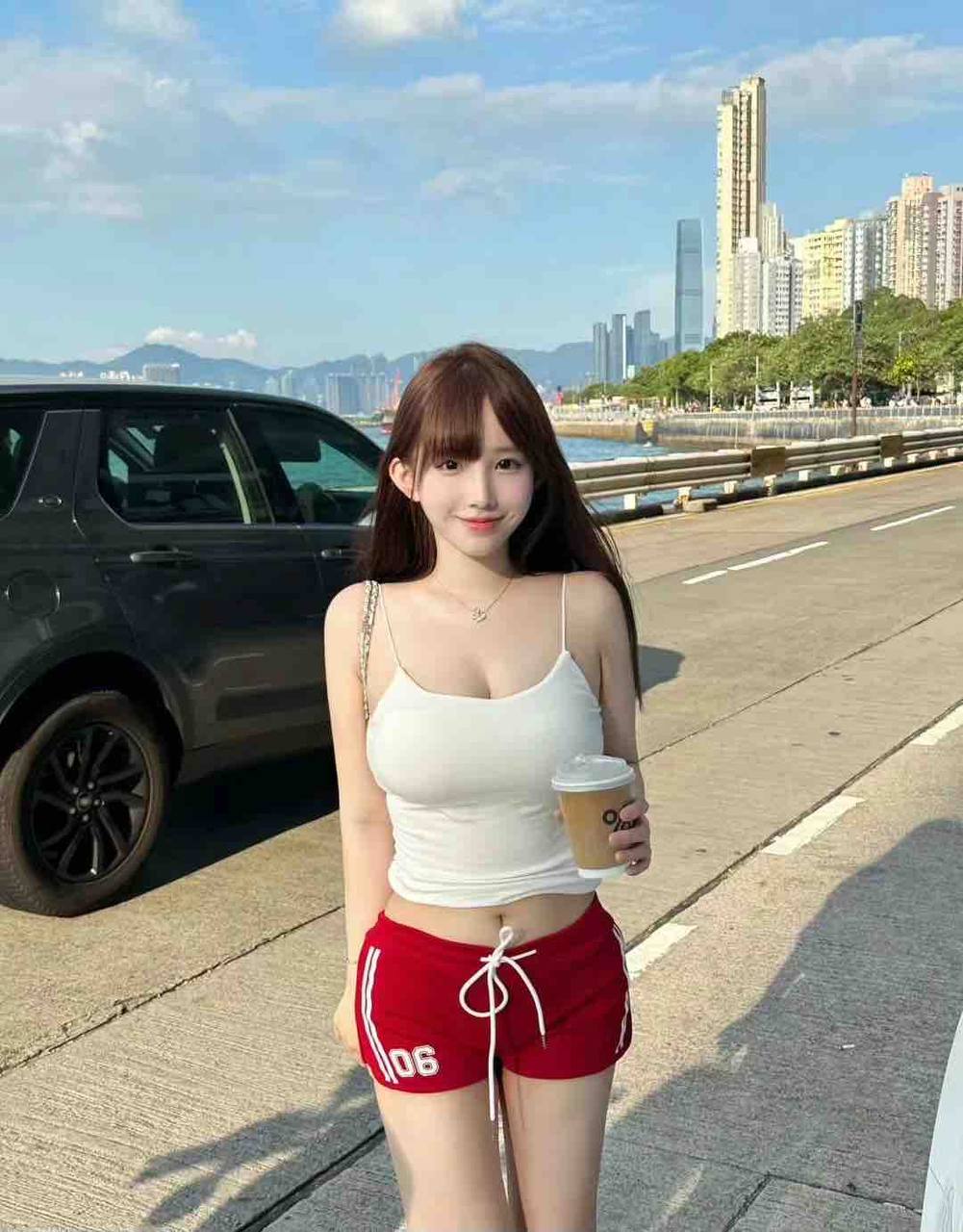 深圳外围 酒窝甜妹 人照无差身材一级