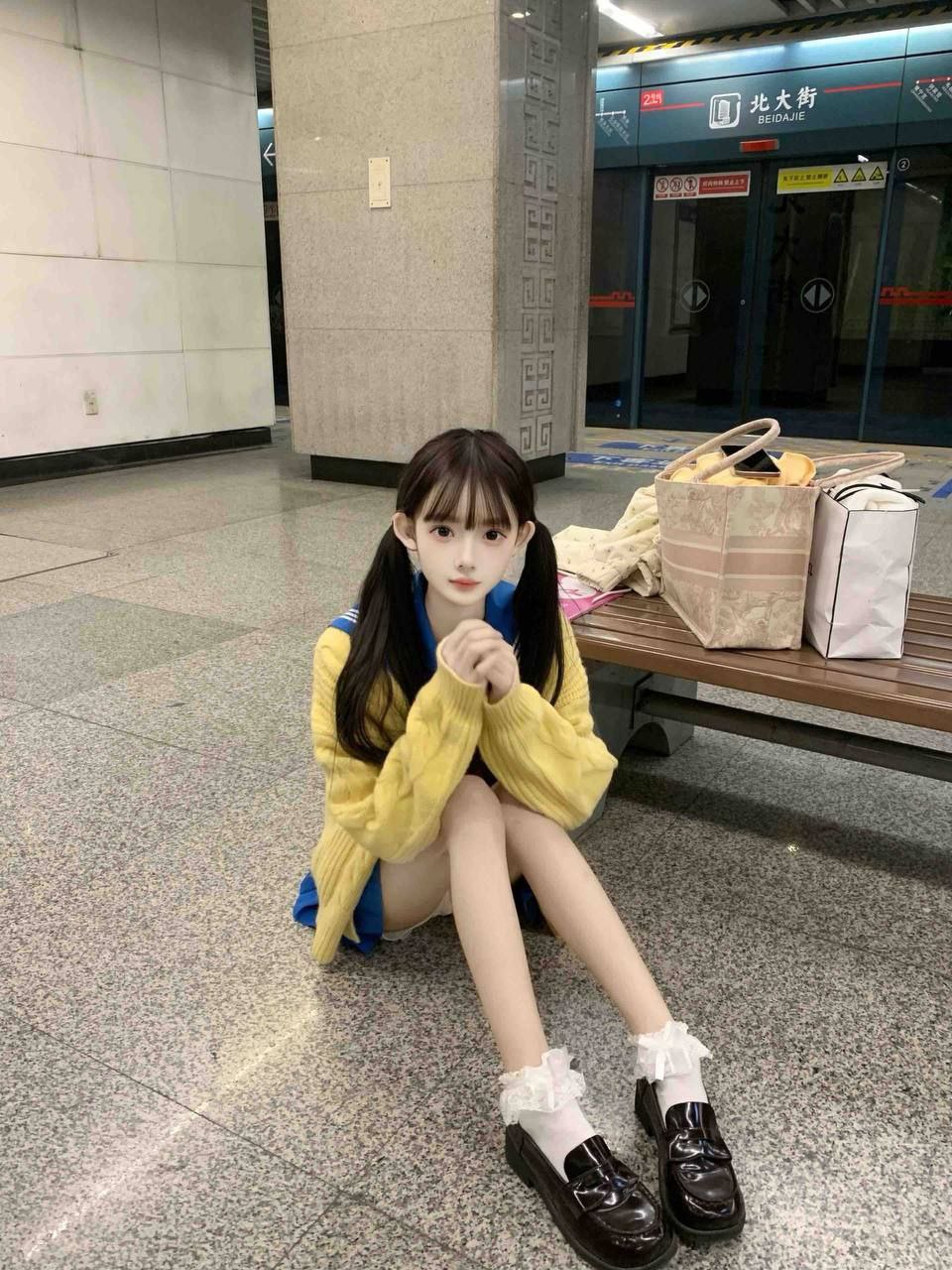 上海外围 静安06年极品萝莉 coser jk 女仆 二次元浓度满满