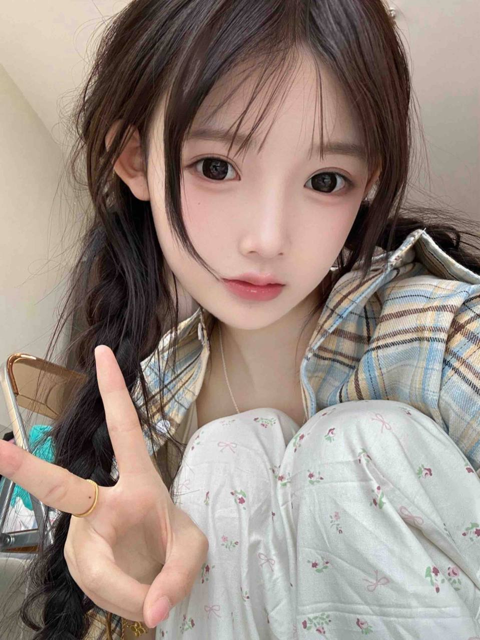 上海外围 静安80斤小萝莉