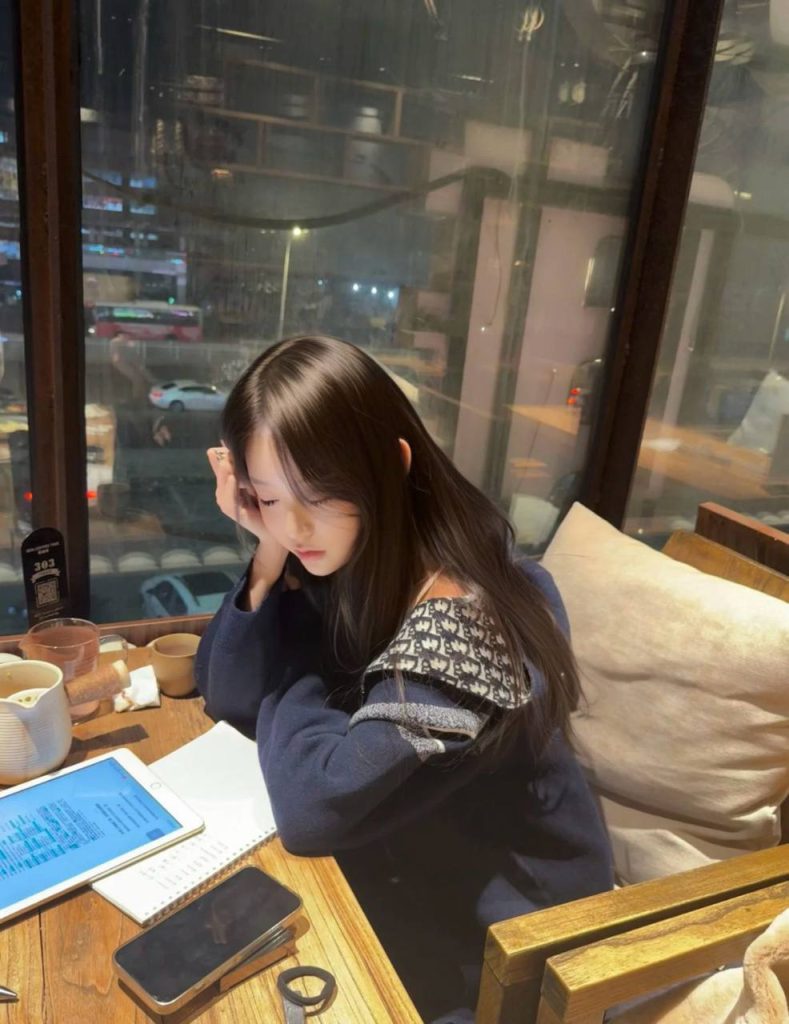 广州外围 07学妹舞蹈生兼职极品女友主打反差相关配图