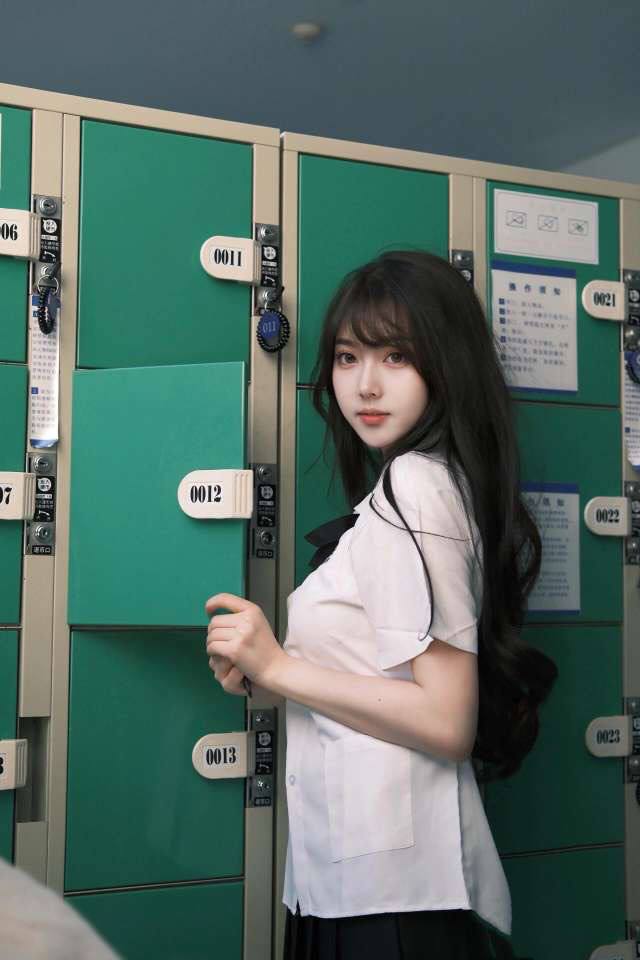 上海外围 极品白小纯 超水嫩🌸理想女友✔校园女神相关配图