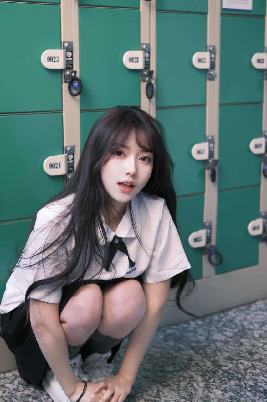 上海外围 极品白小纯 超水嫩🌸理想女友✔校园女神