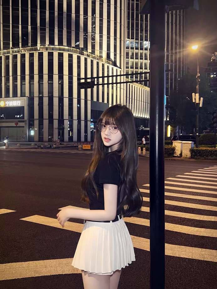 北京外围 粉嫩甜心肉慾滿分清新自然• 女友感十足相关配图