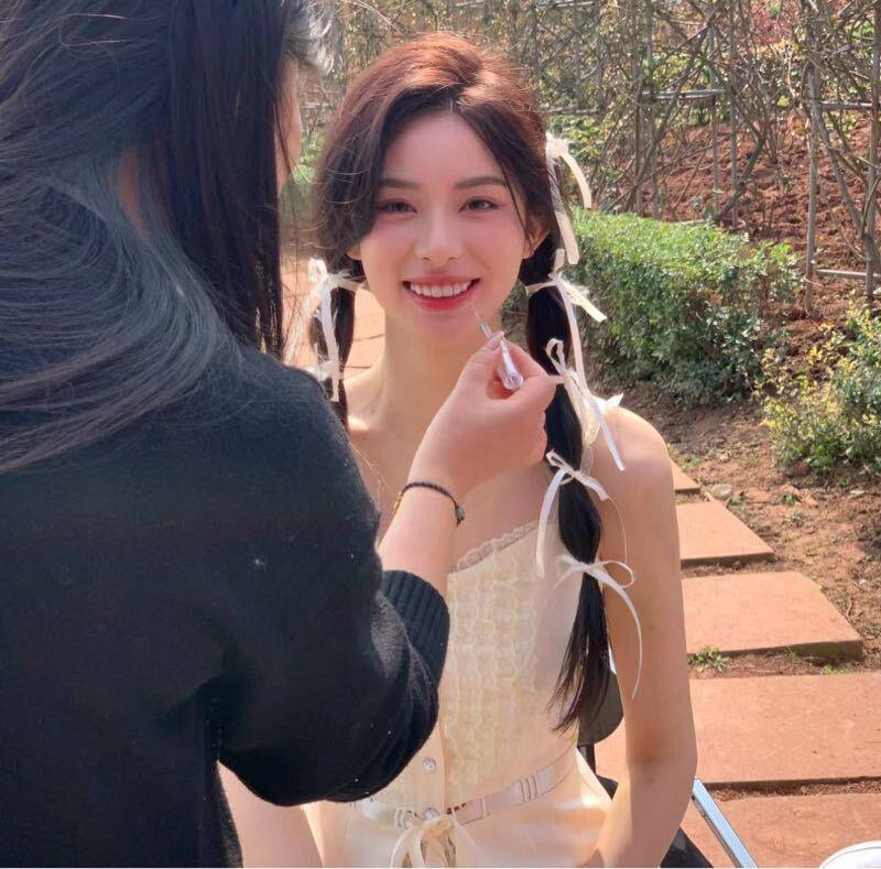 北京外围 极品网红款大学生兼 大牌名媛feel💕超级清冷气质 相关配图