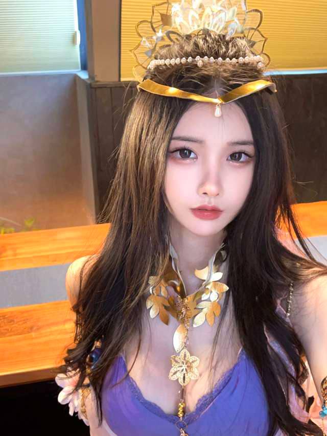 上海外围04网红coser博主幼齿童颜少女 嗲妹萝莉音