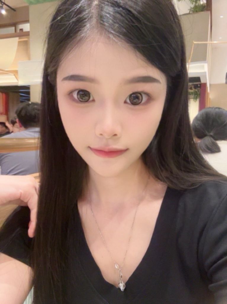 武汉外围 05小白贝贝 白皙粉嫩 乖巧可爱