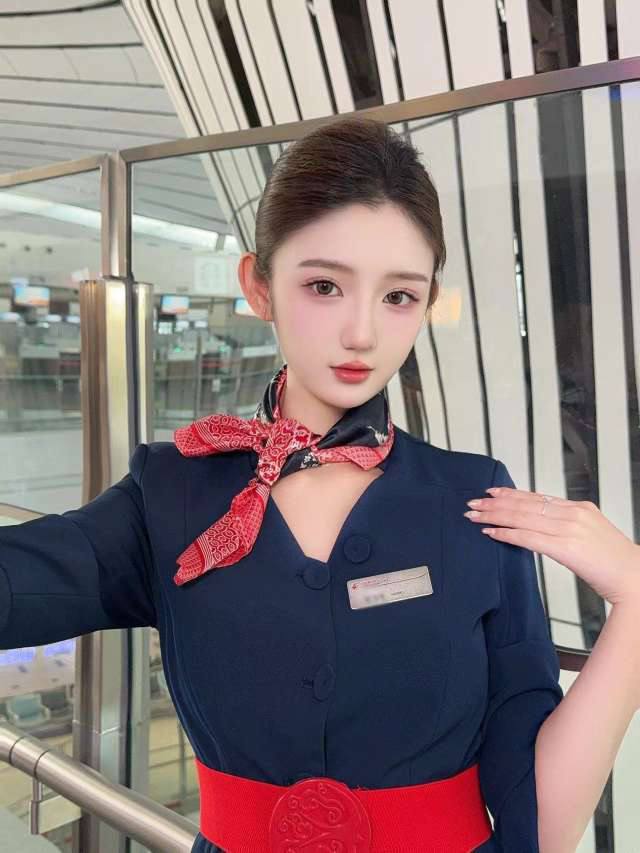 北京外围 02东航空姐兼职 172/D极品身材相关配图