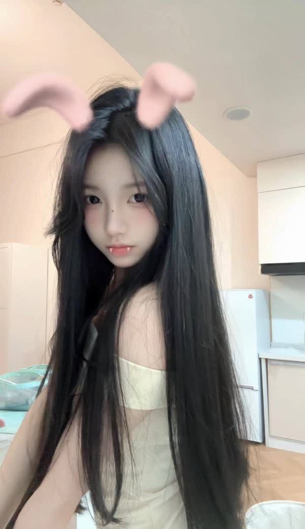 苏州外围 苏州中圈165娇俏小女友