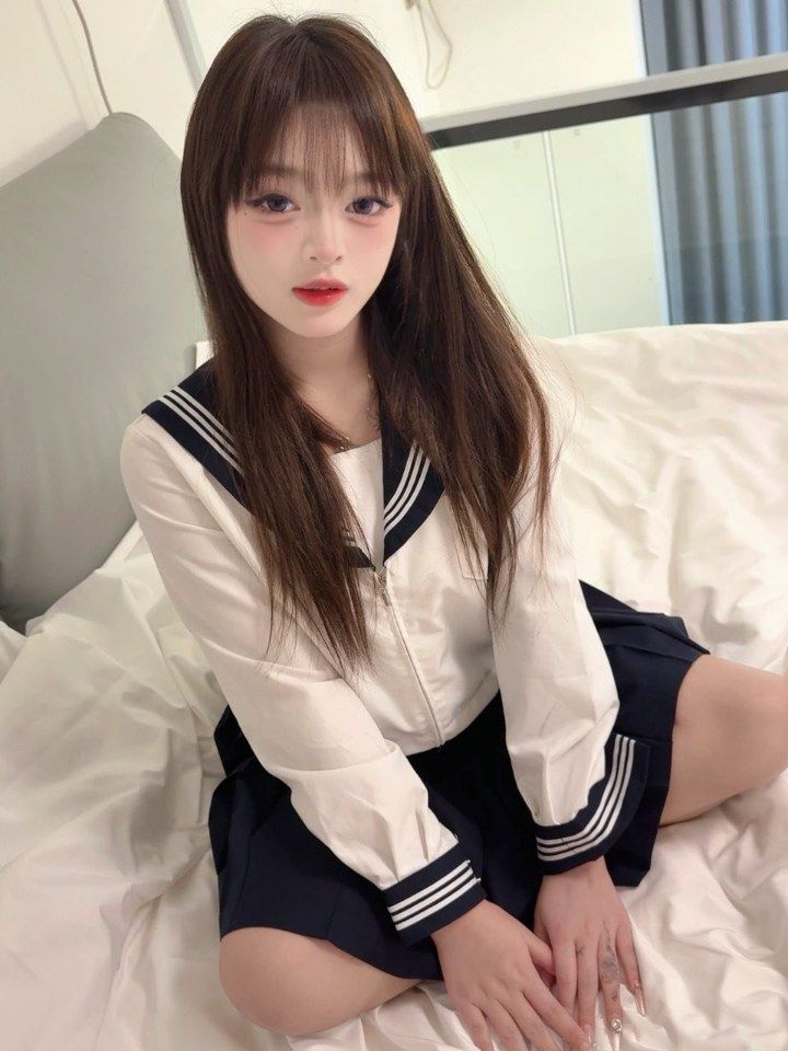 广州外围 天河中圈云小冉 18岁 小巧玲珑邻家小妹