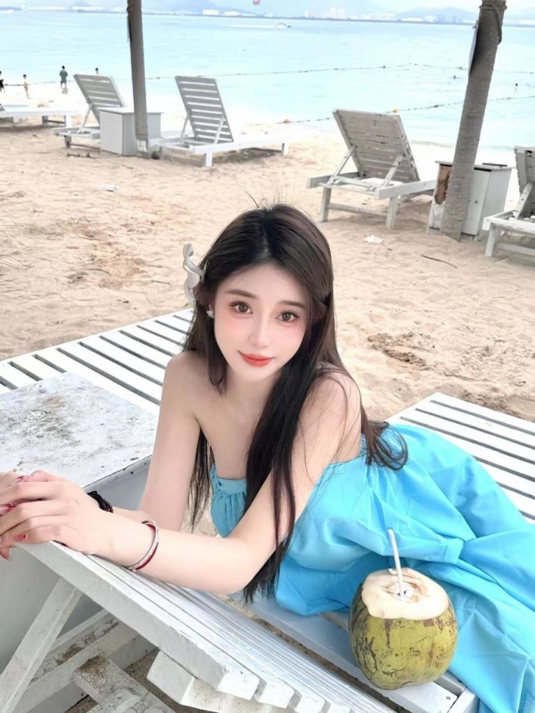 福州外围 170甜美少女前凸后翘 情商在线善解人意相关配图