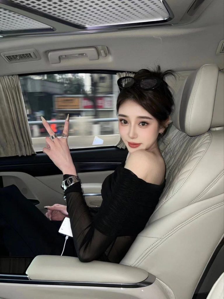 福州外围 170甜美少女前凸后翘 情商在线善解人意相关配图