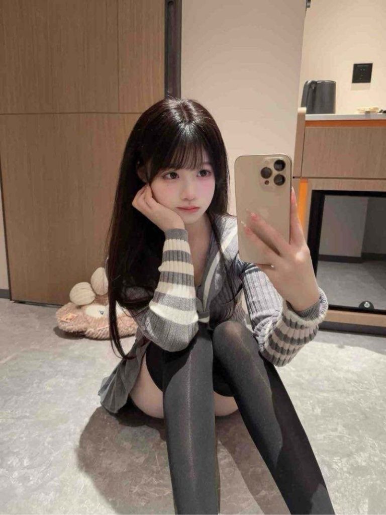 南京外围 在读艺术系校花,新人台湾妹妹童颜大🐻相关配图