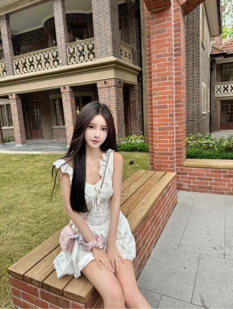 西安外围 超洋气美少女 清纯童颜气质完美相关配图