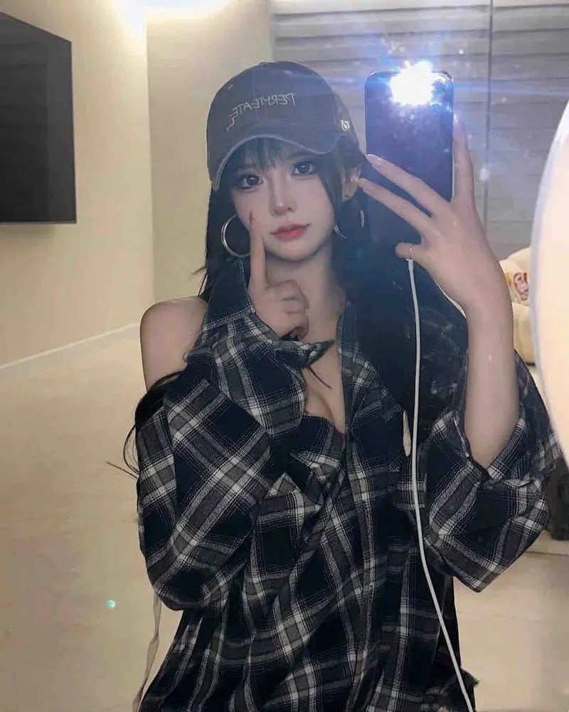 青岛外围 07美少女 杨柳细腰盈盈一握相关配图