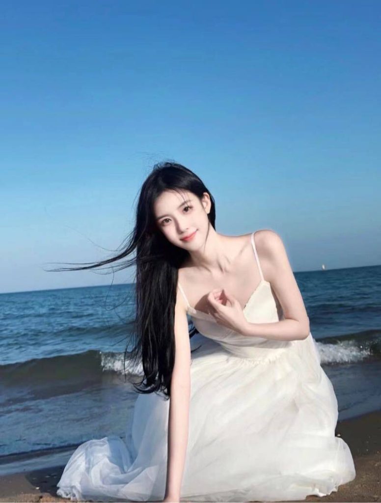 西安外围 05学妹兼职 校园风女友 青春感十足相关配图