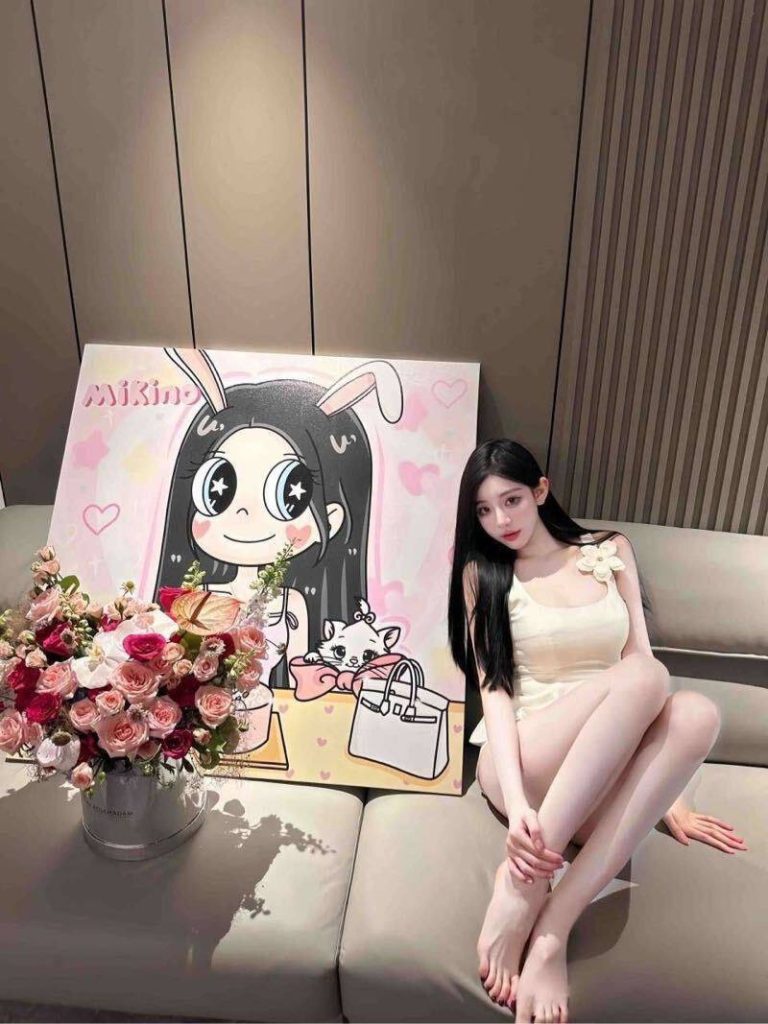 三亚外围 05年圈外女友 细腰美乳相关配图