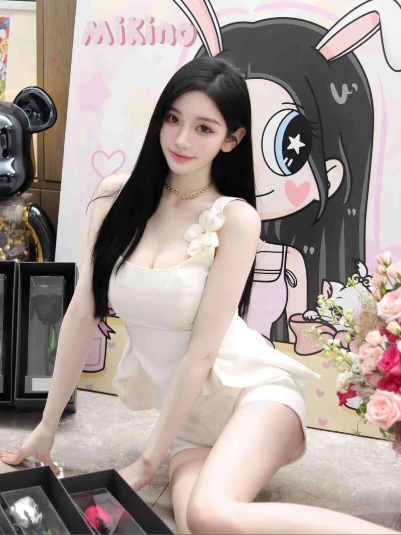 三亚外围 05年圈外女友 细腰美乳