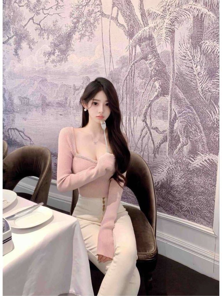 三亚外围 05年圈外女友 细腰美乳相关配图