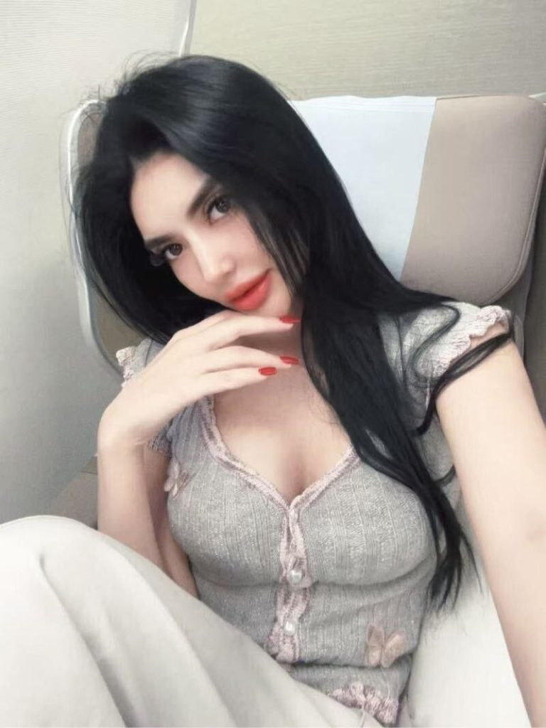 上海洋酒 180乌兹别克模特兼职 完美腰臀 马甲线相关配图