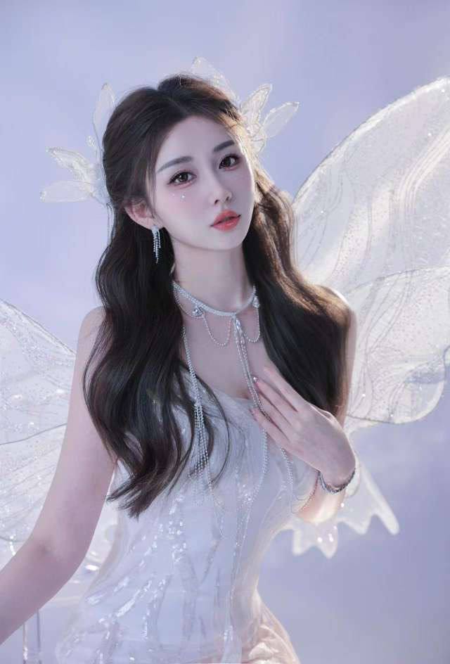 南京外围 04小天使 少女漫画身材极致诱惑