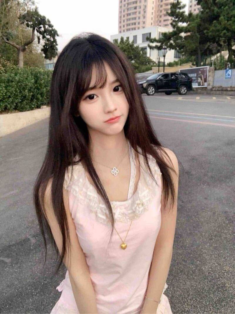上海外围 极品白小纯莹莹 小腰细细身怀绝技