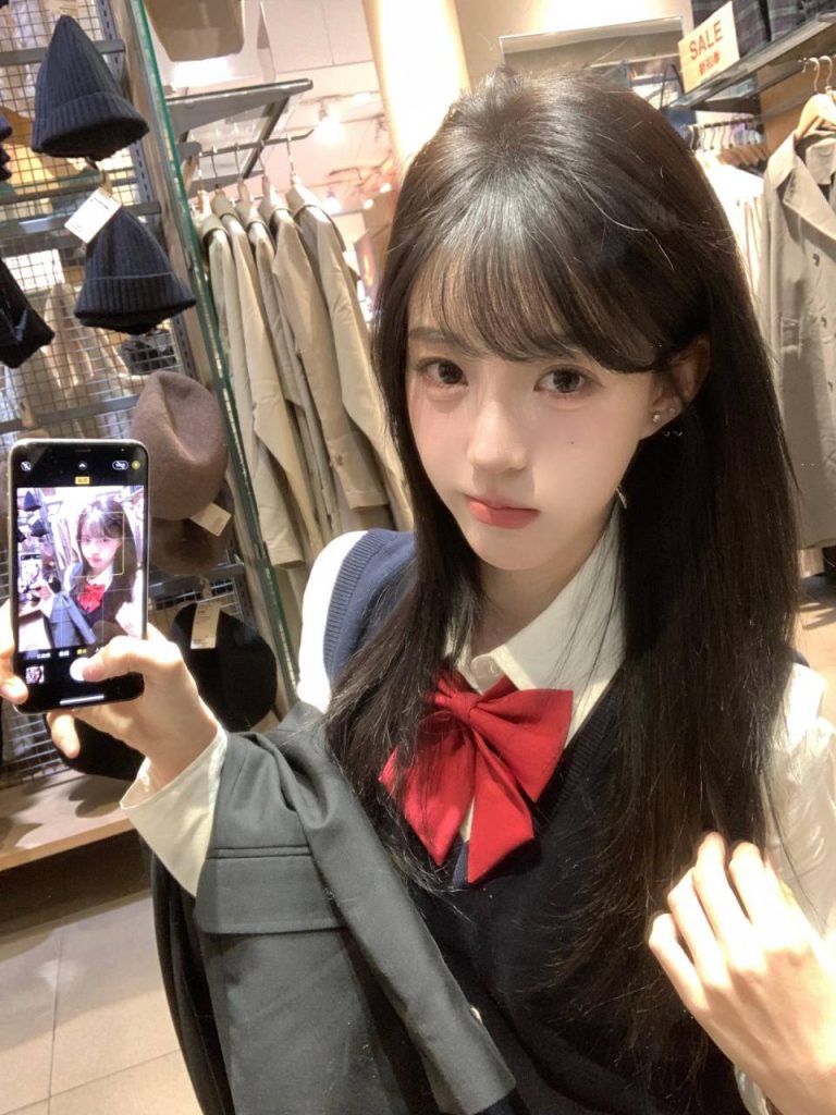 广州外围 06在校Jk 白幼纯甜美可爱相关配图
