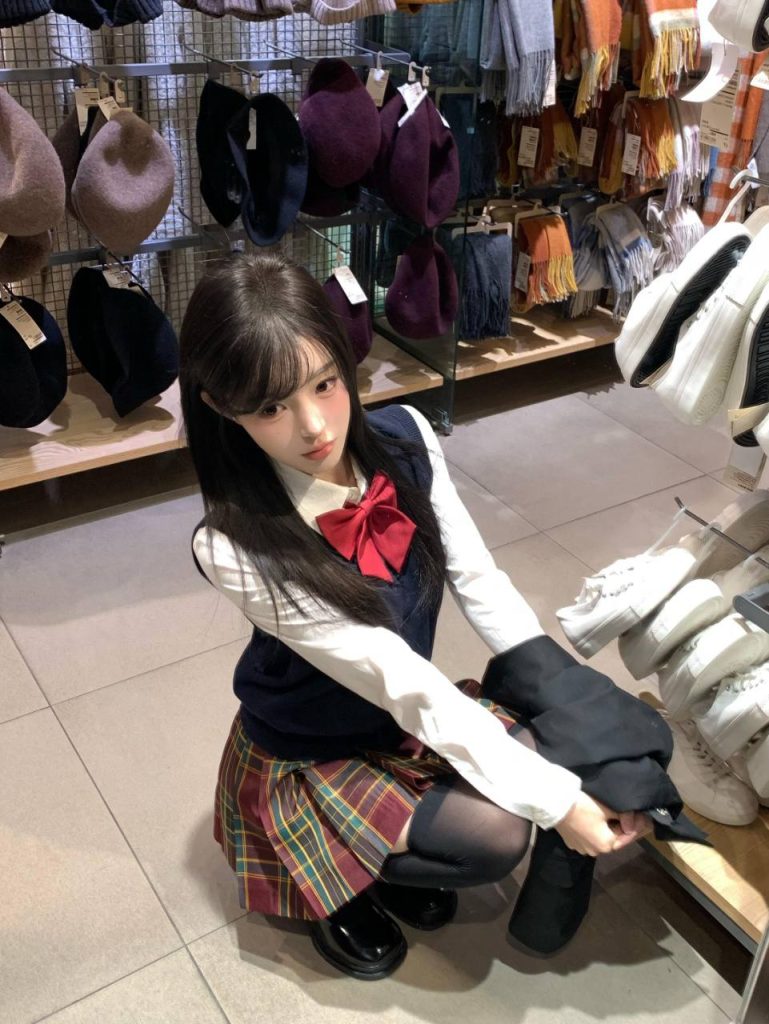 广州外围 06在校Jk 白幼纯甜美可爱相关配图