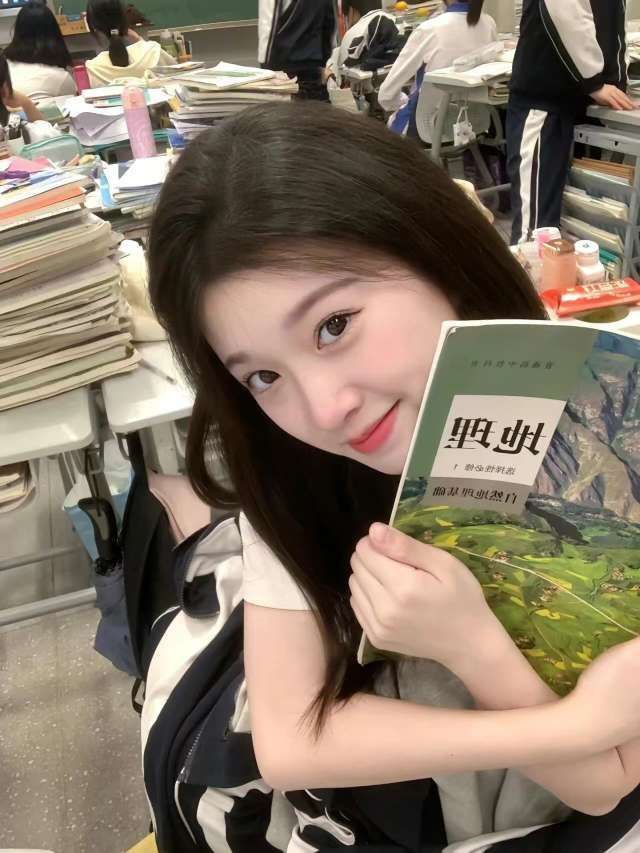 武汉外围 05纯新人学妹兼职 高廋纯相关配图