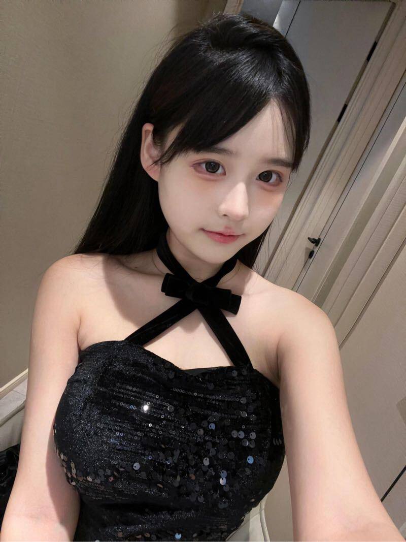 厦门外围 167天然美少女童颜巨乳闻起来香香的