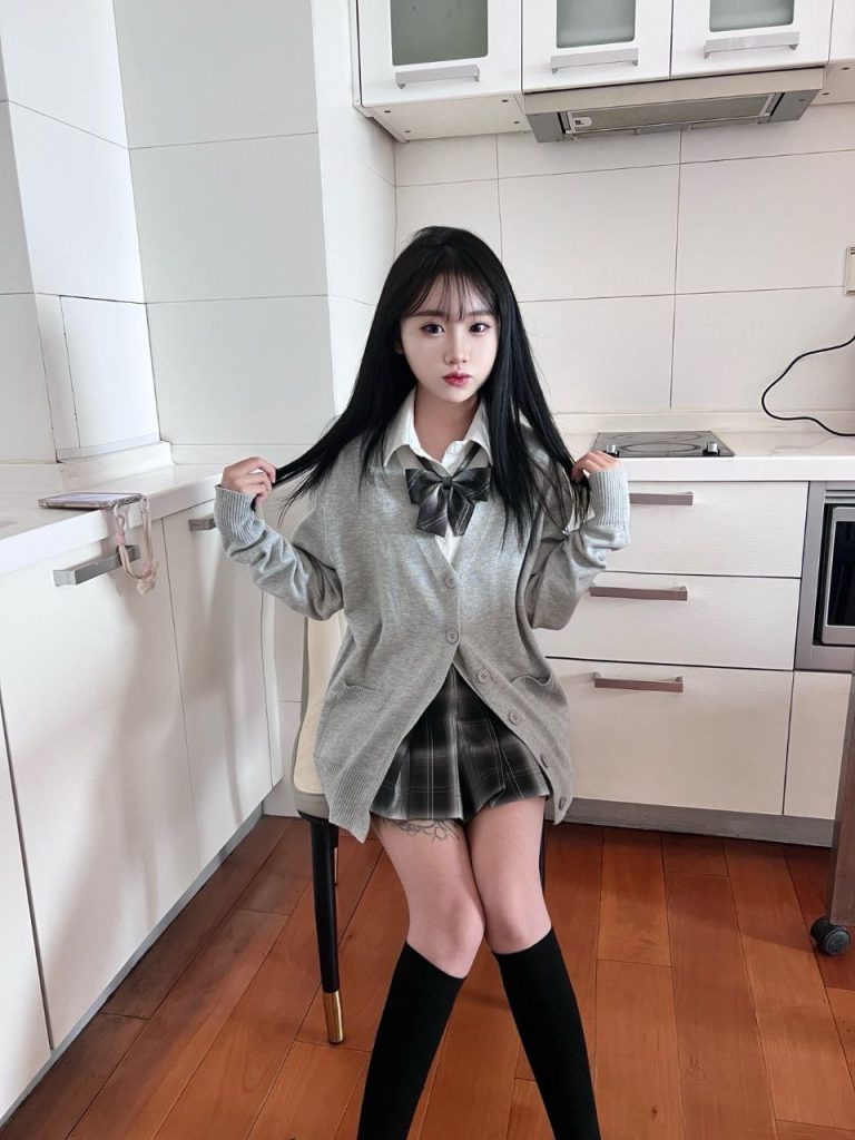 上海外围 中圈06悦悦 身才完美,前突后翘性感迷人相关配图