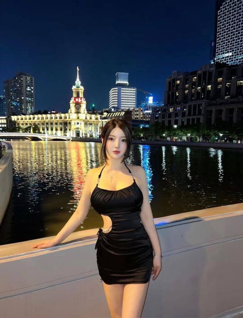 上海外围 萌萌兔 极品宝藏女孩 高颜值漫画身材相关配图