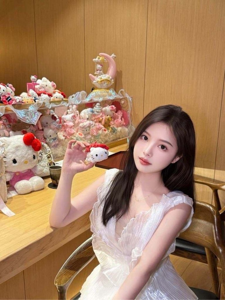 武汉外围 初恋女友feel 全身雪白上下粉嫩相关配图
