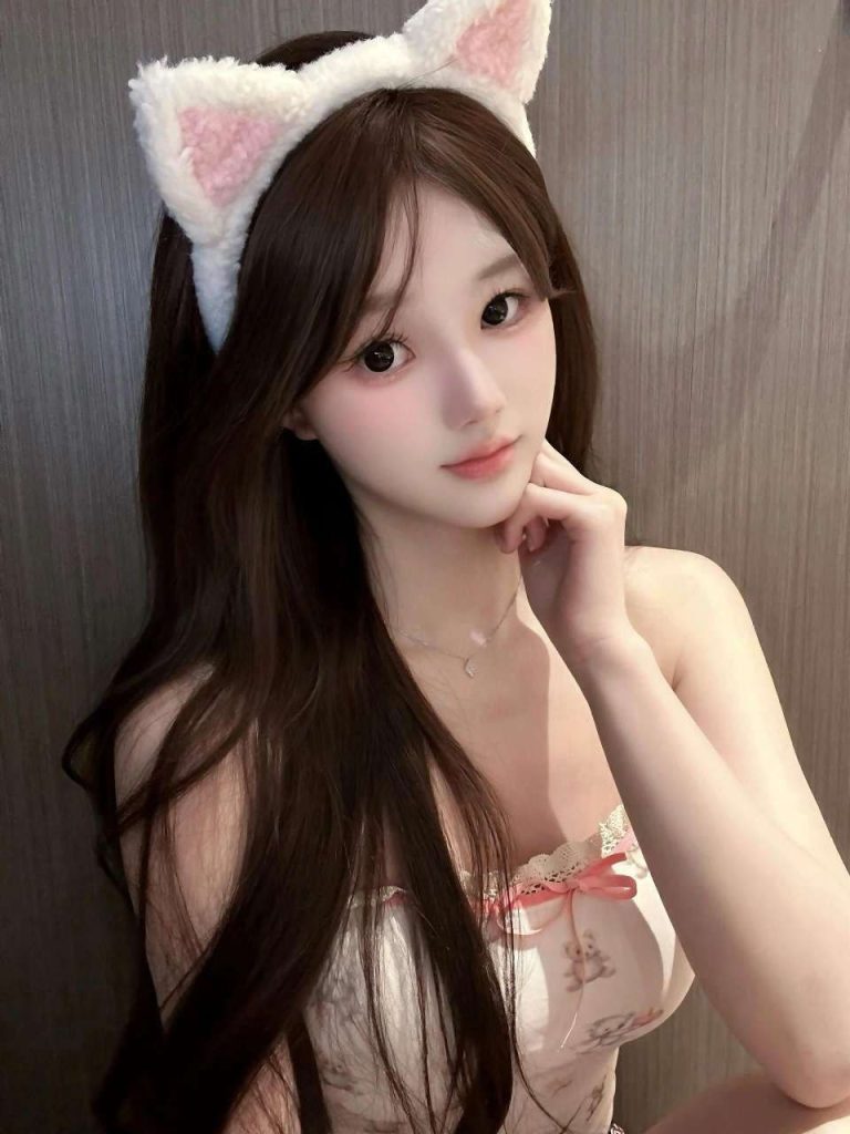 广州外围 168/C 女友feel十足 性格温柔相关配图
