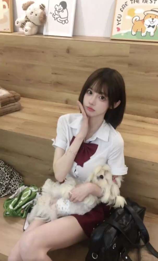 苏州外围 04学生兼职 S身材你的贴心小女友相关配图