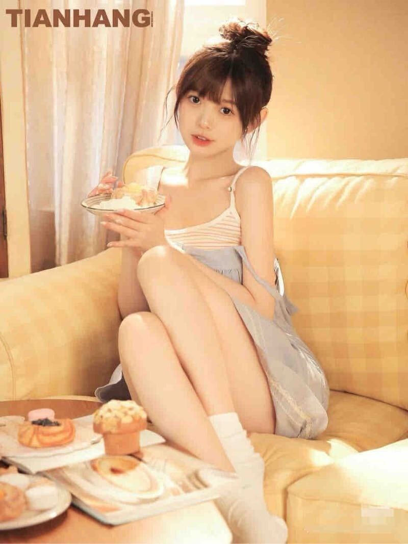 上海外围 03清纯嗲妹 乖巧小反差